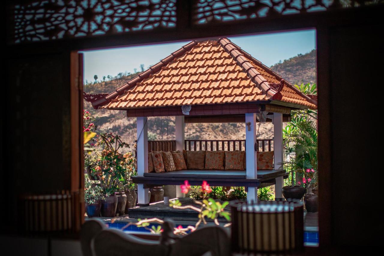 Villa Bukit Malas 3 อาเม็ด ภายนอก รูปภาพ